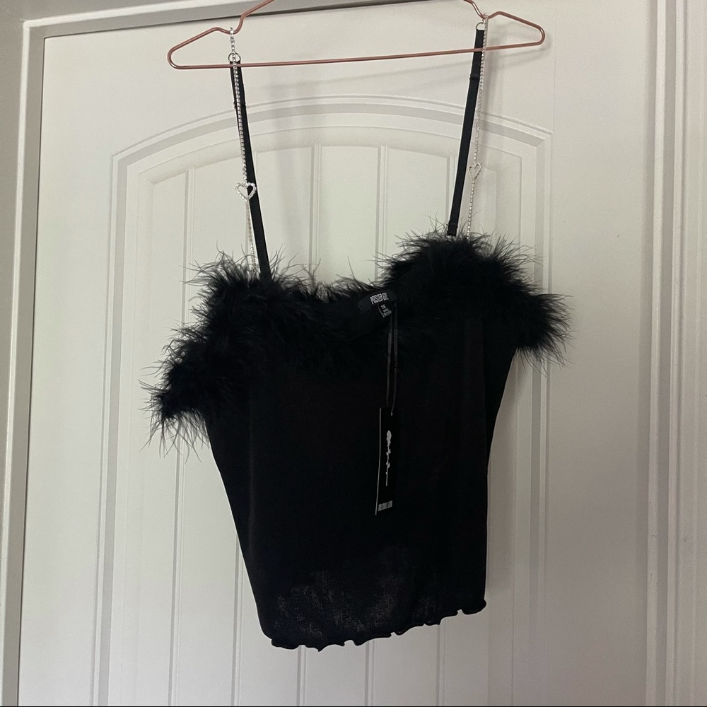 Fluffy dollskill spaghetti chain strap top